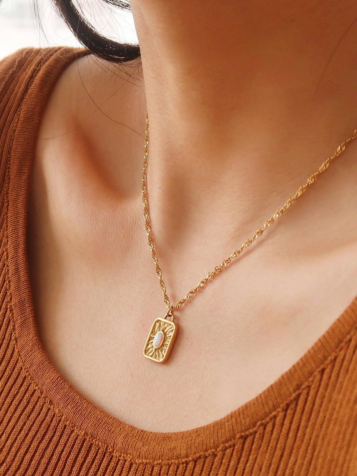 18K Rectangle Opal Necklace