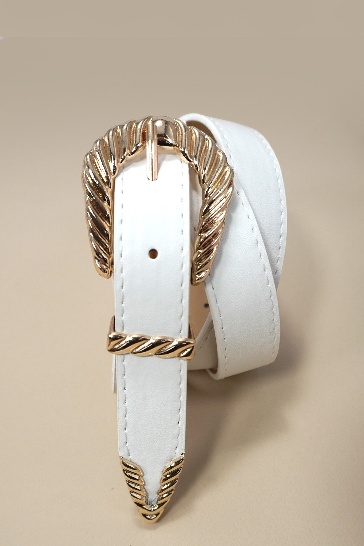 Classic Western Carved Buckle Faux Leather Belt Belt