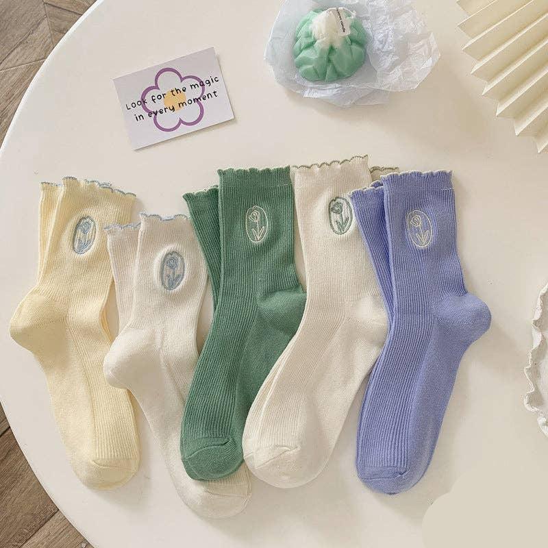 Tulip Embroidery Socks Socks