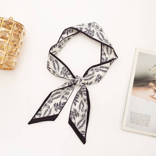 Skinny Black & White Scarf