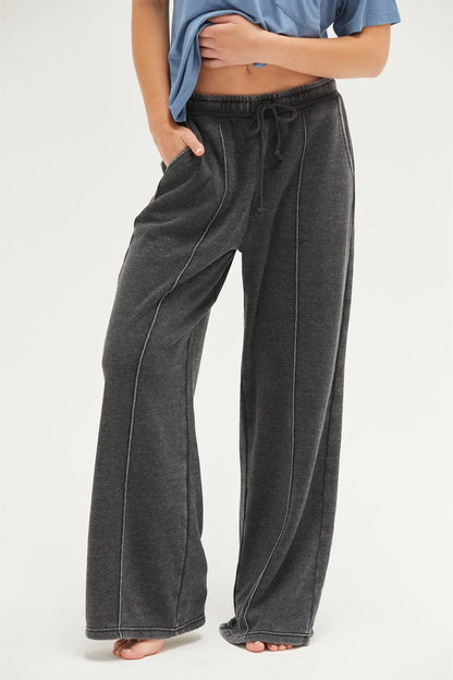 Pleated Sweatpants