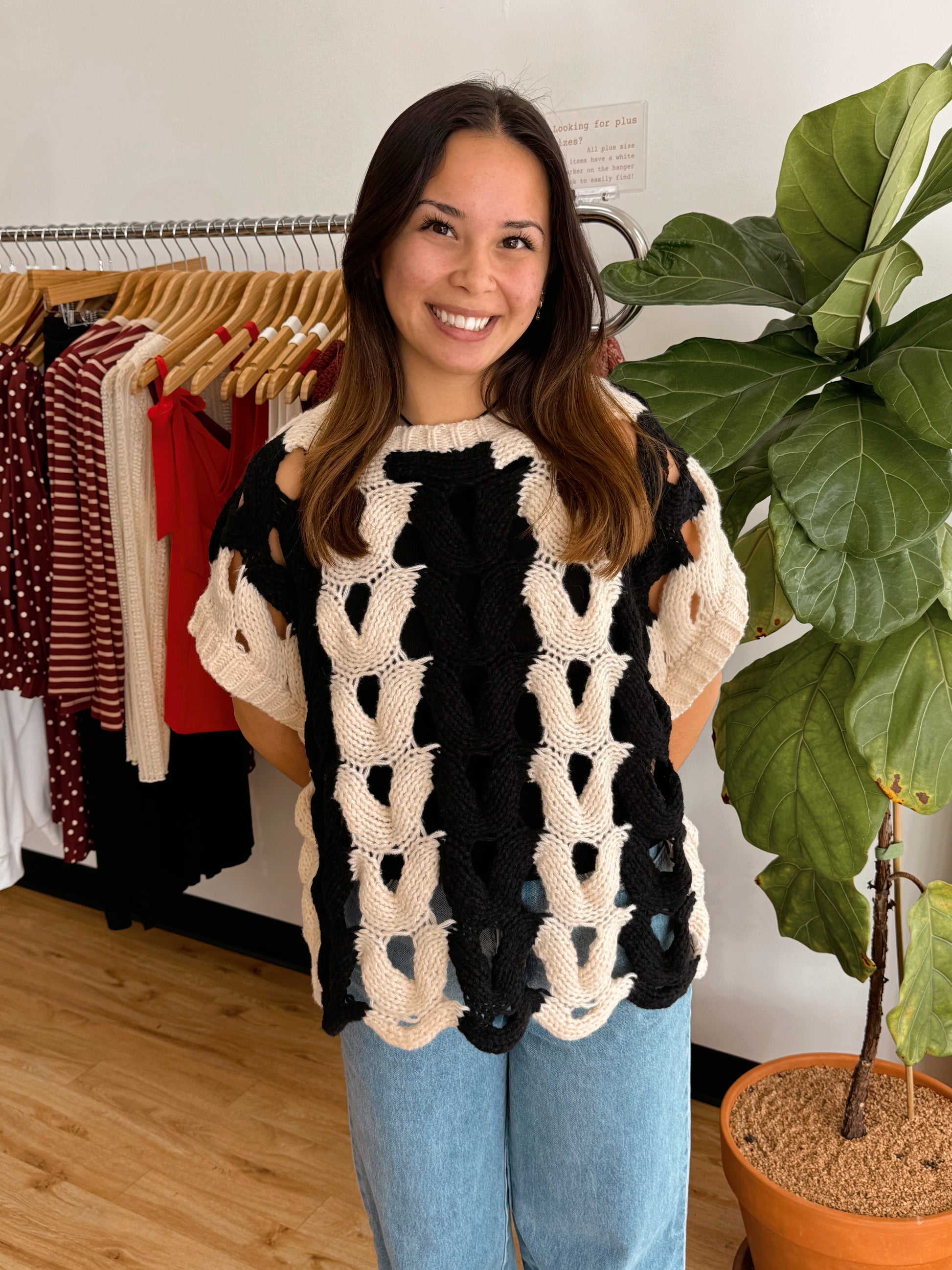 Chunky Open Knit Sweater Vest Shirts & Tops