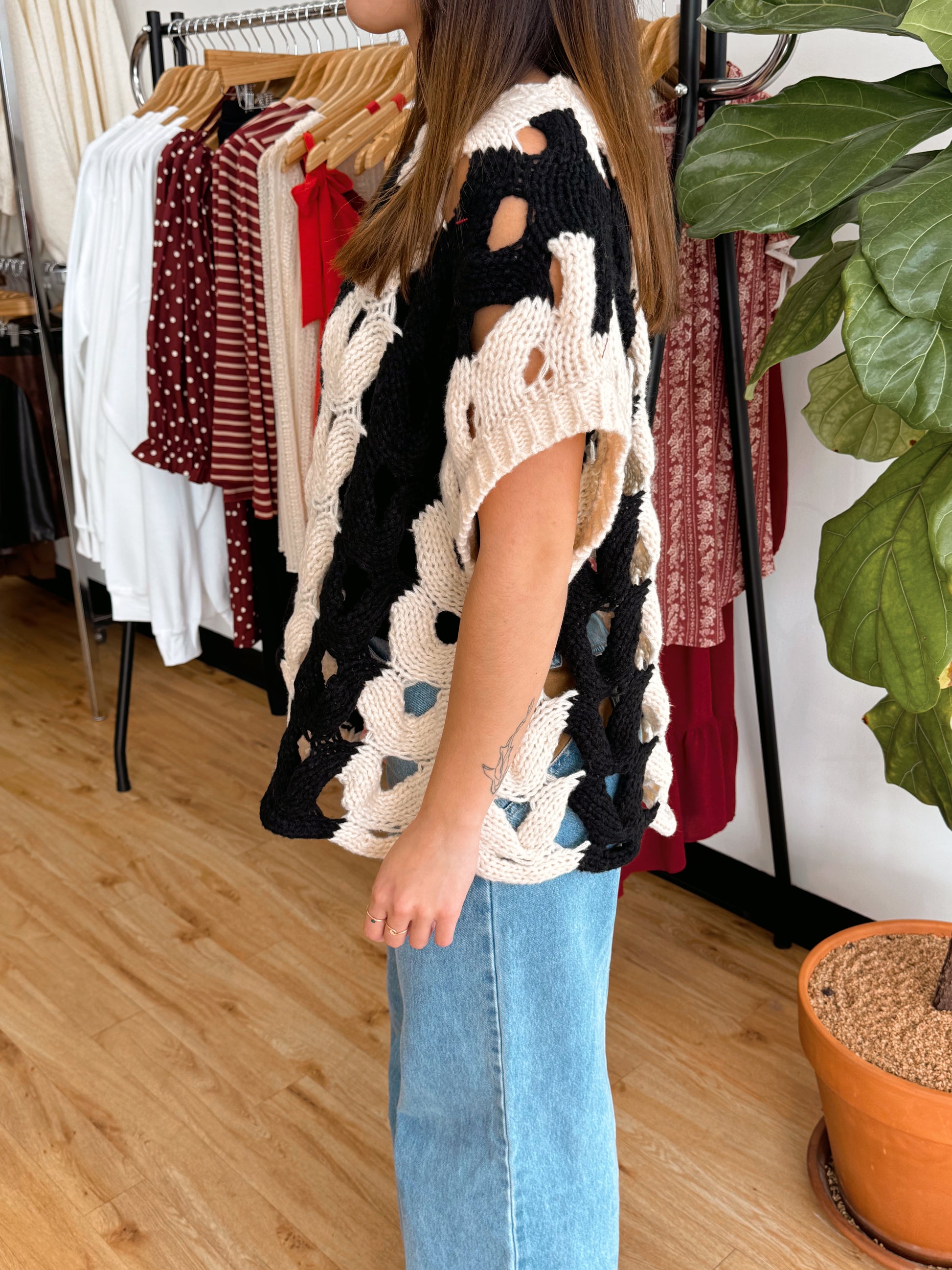 Chunky Open Knit Sweater Vest Shirts & Tops