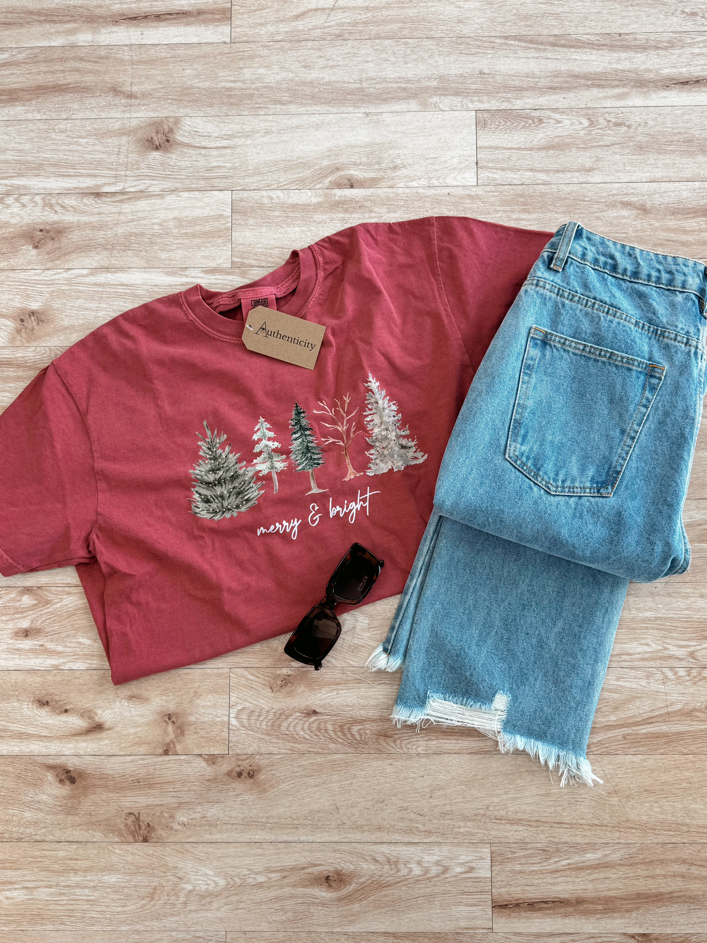 Merry & Bright Tee