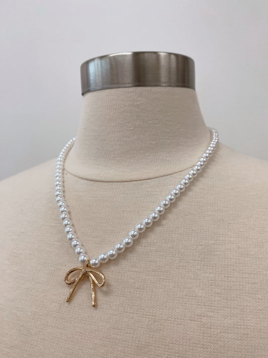 Pearl Bow Necklace