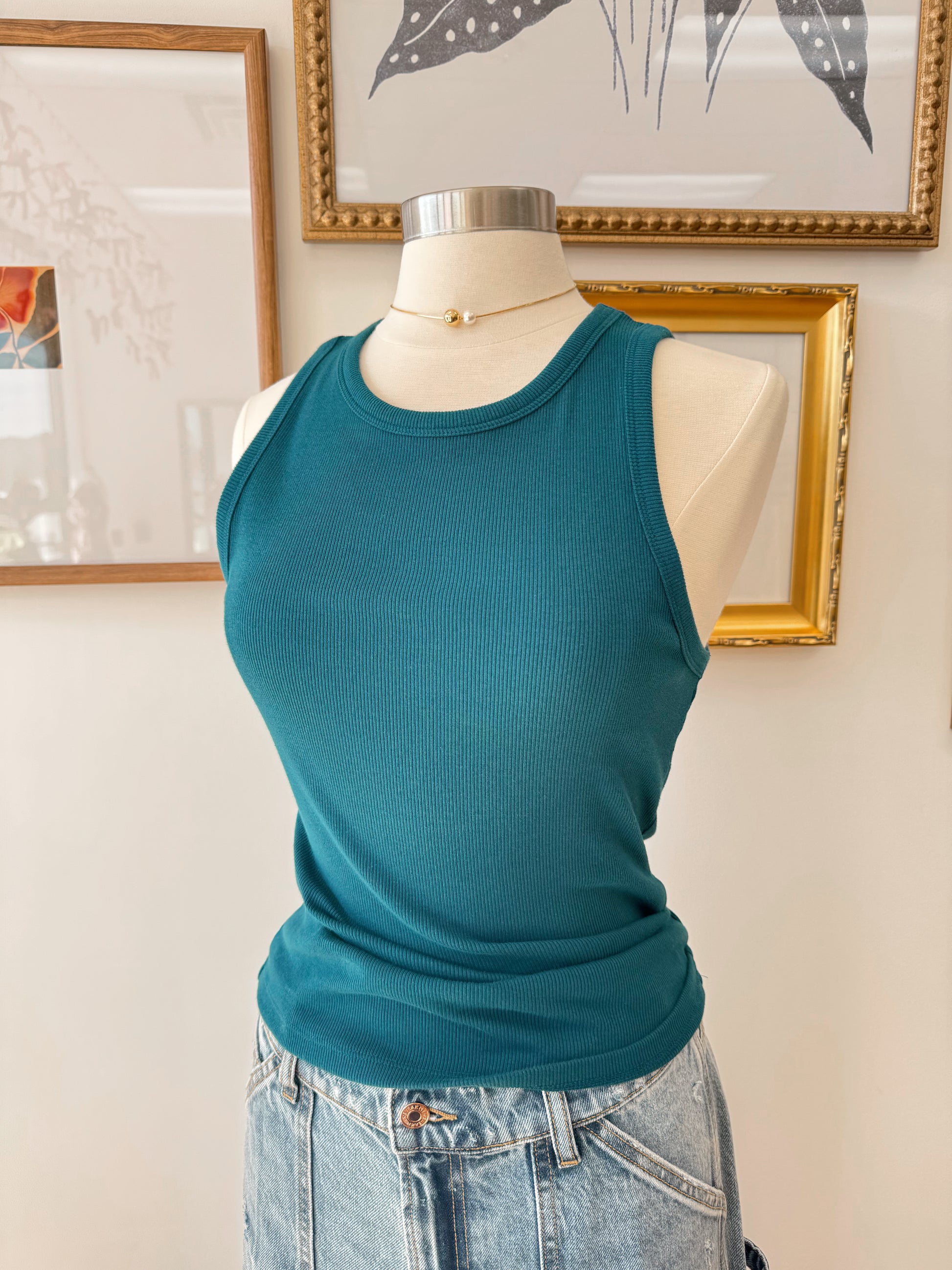 Ribbed Round Neck Tank