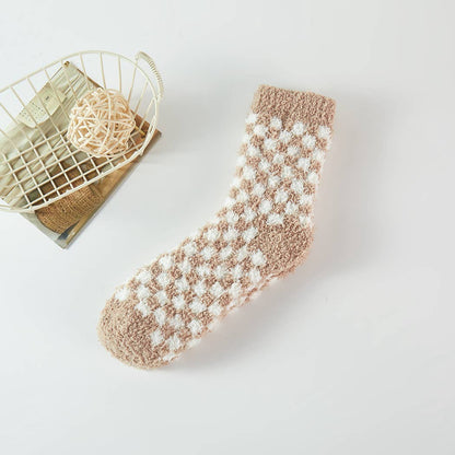 Checkerboard Pattern Fuzzy Winter Socks