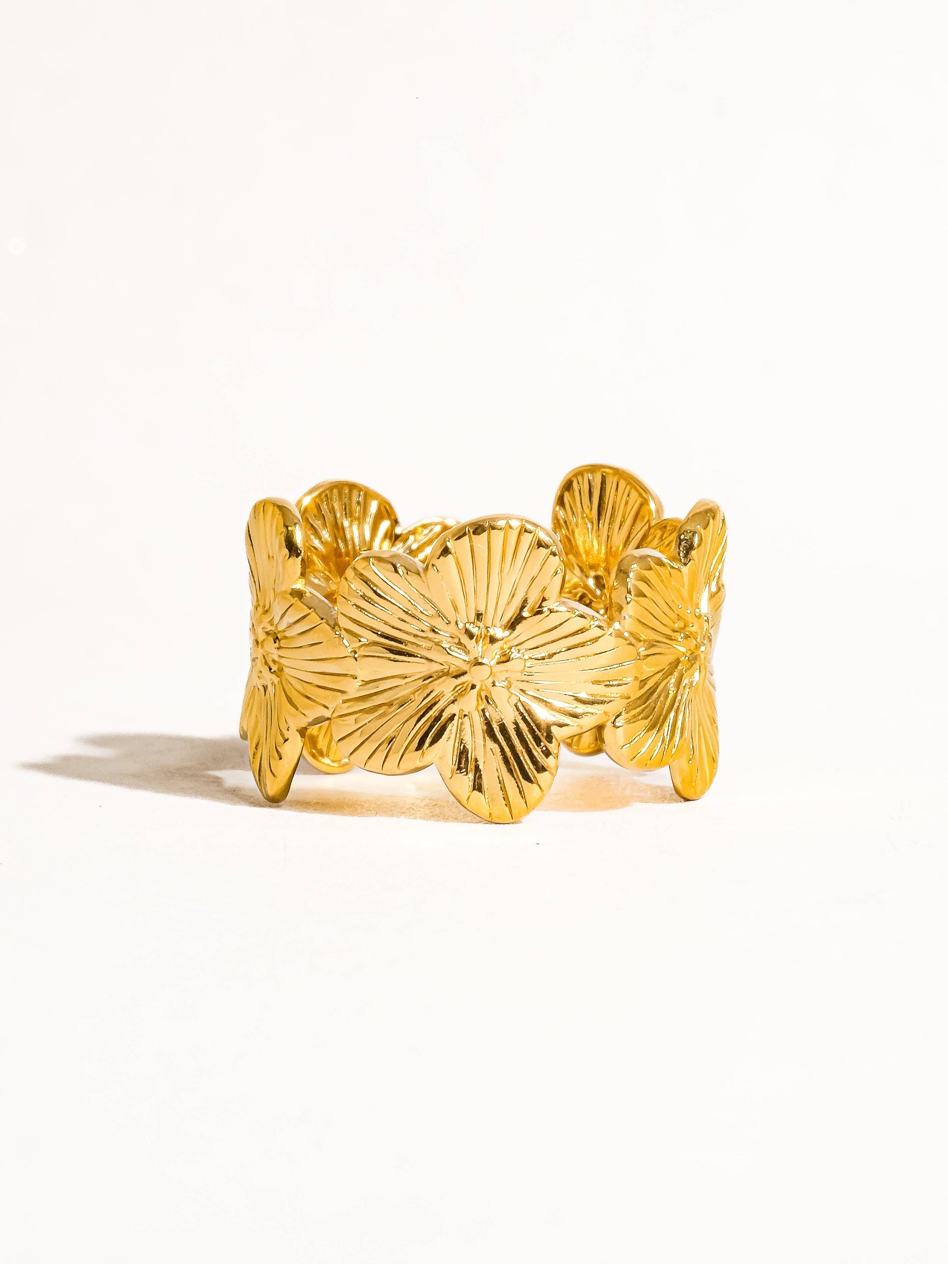 18K Gold Non-Tarnish Flower Ring