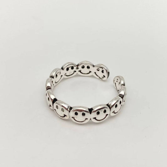 Smiley Ring