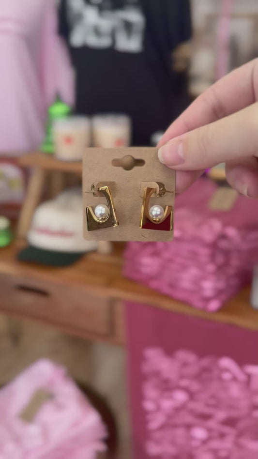 Abstract Square Pearl Hoops